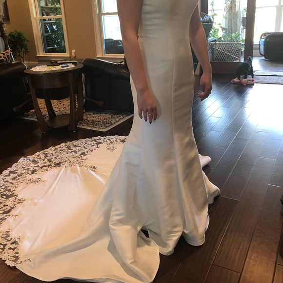 Wedding Dress - Picture 2 of 5